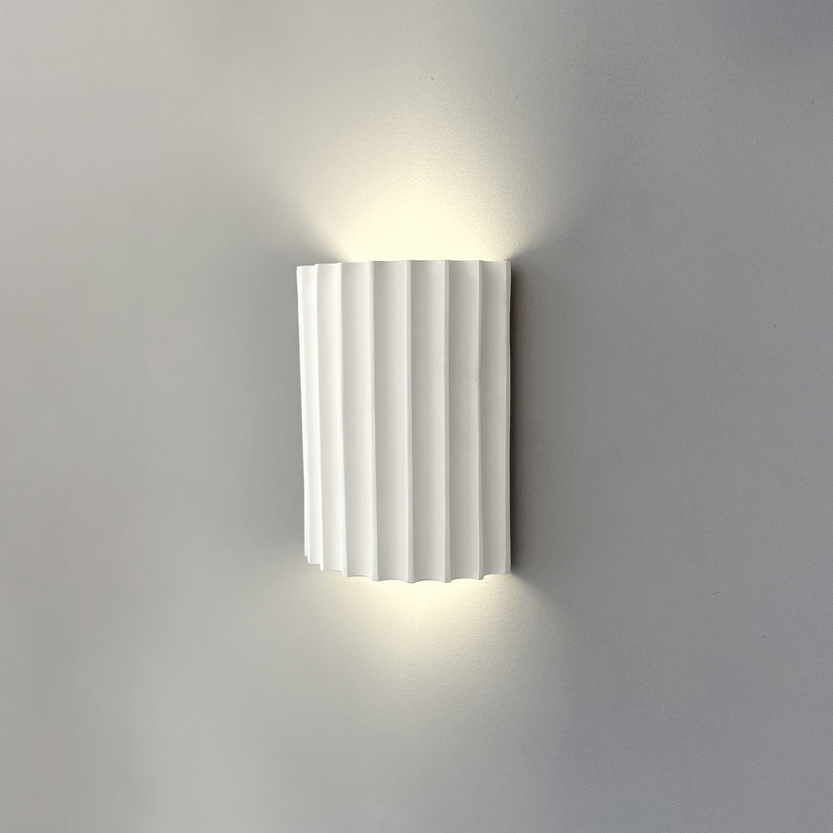 Lunara Lancy Wall Light in White