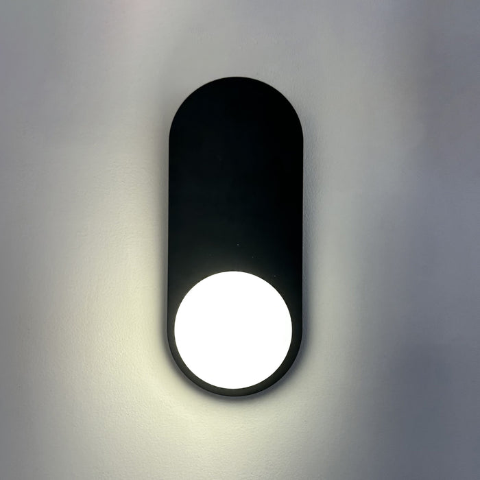 Lunara Theron Wall Light