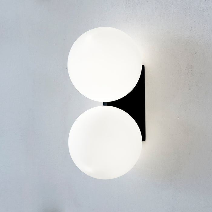 Lunara Orbelle Wall Light in Matte Black