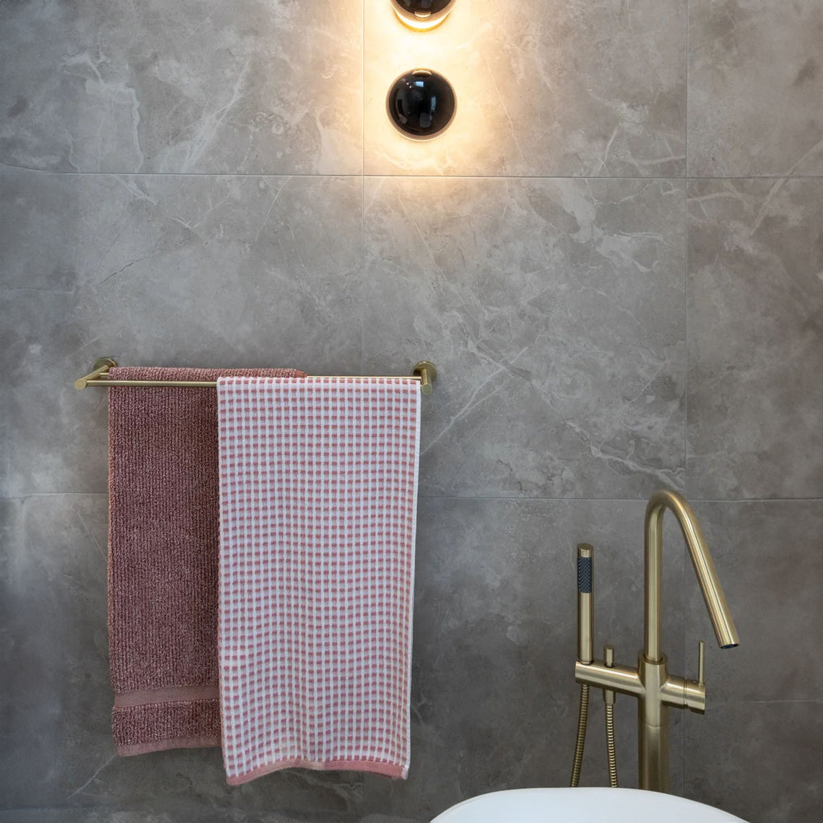Round Double Towel Rail 600mm | Meir