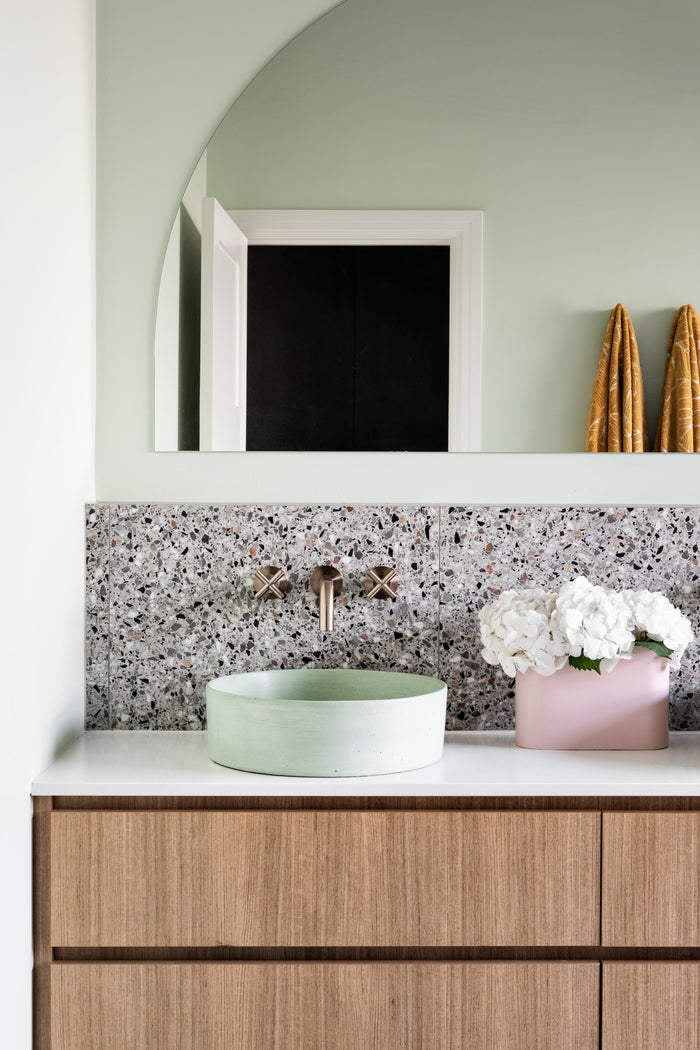 Round Cross Handle Jumper Valve Wall Top Assemblies in Champagne | Meir #Colour_Champagne