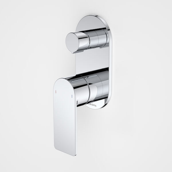 Urbane II Bath/Shower Mixer With Diverter - Round Cover Plate in Chrome | Caroma #Colour_Chrome