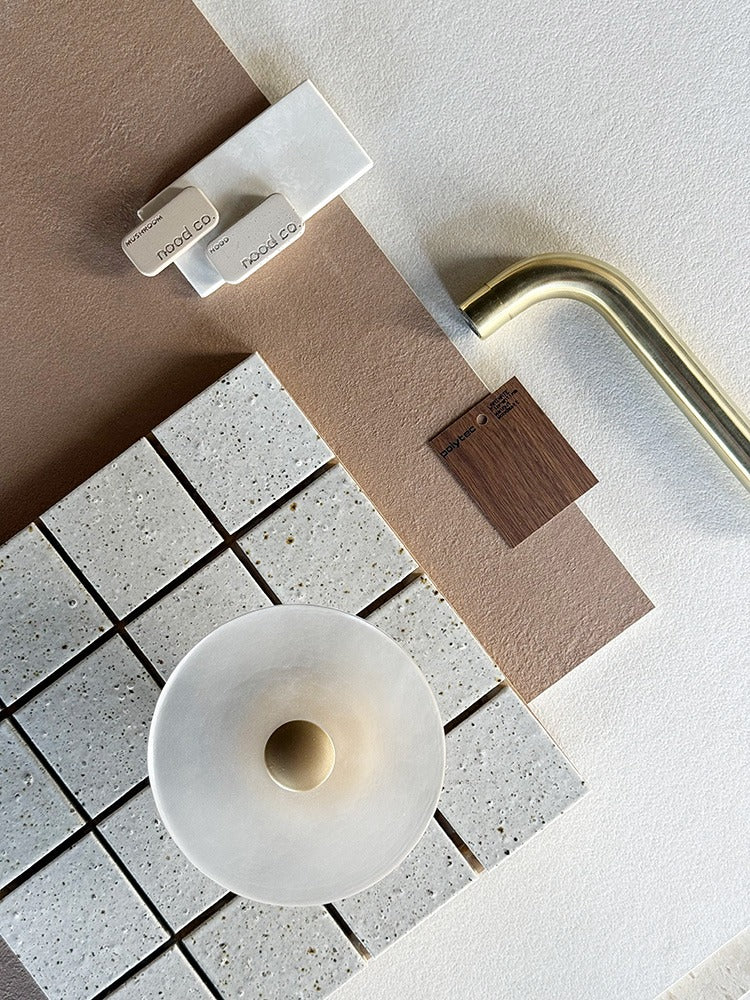 Lunara Caspia Frosted Wall Light, room setting