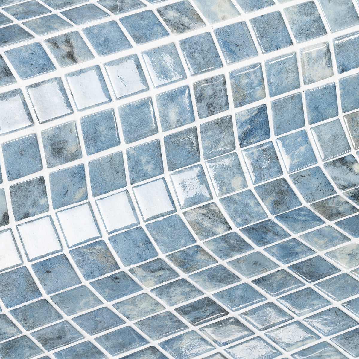Ezarri Gemma Celestite Pool Mosaic Tile