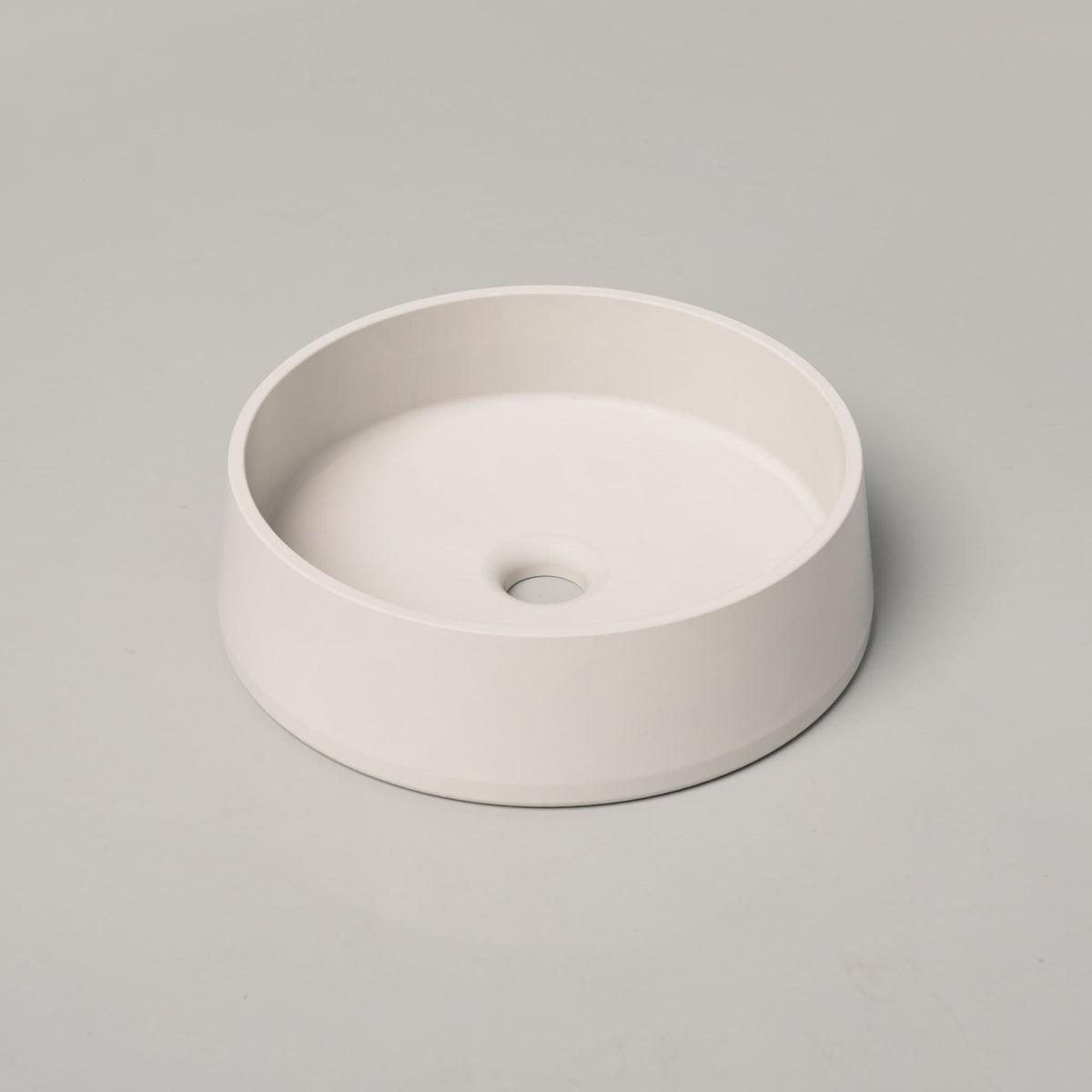 Nood Co Funl Concrete Basin in Morning Mist | Nood Co