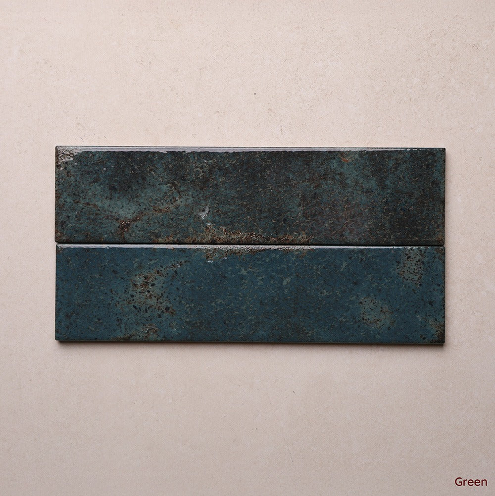 Vibrant Series Subway Wall Tile 70 x 280 mm in Green, Gloss finish