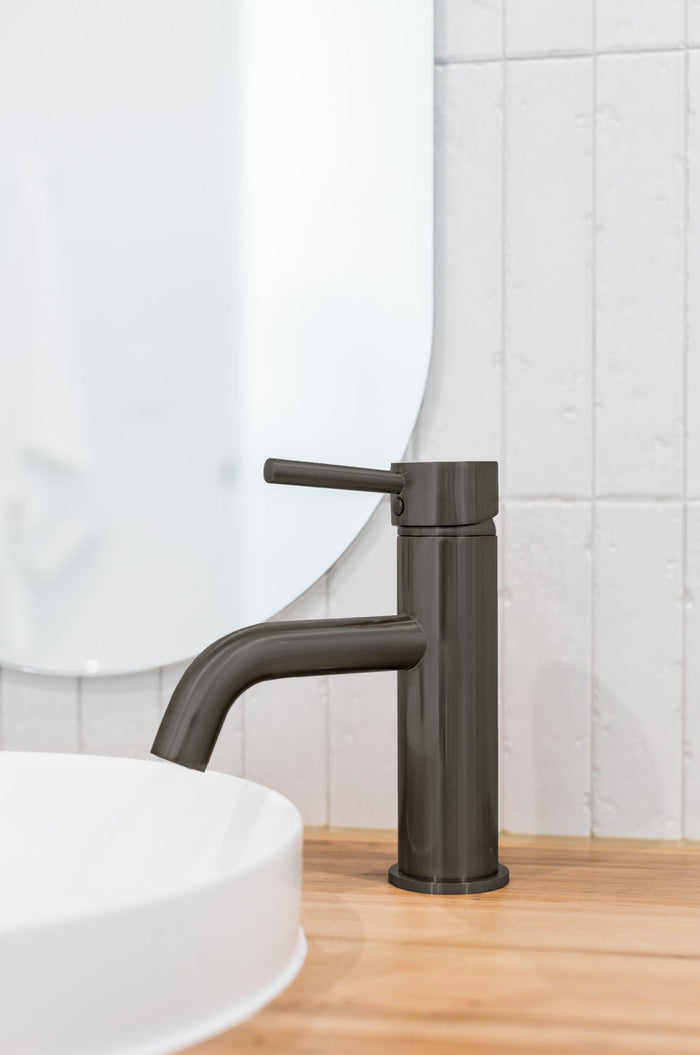 Round Basin Mixer Curved in Shadow | Meir #Colour_Shadow