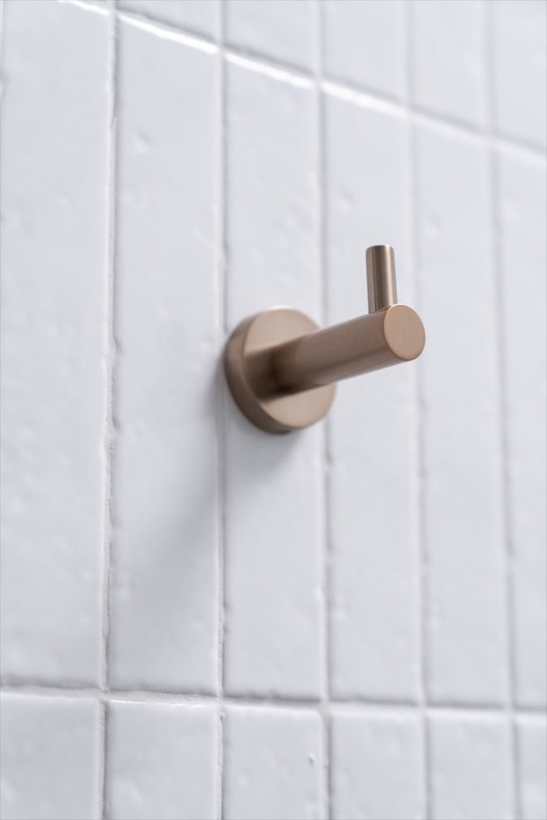 Round Robe Hook in Champagne | Meir
