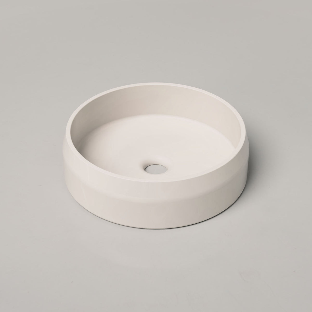 Nood Co Prism Circle Concrete Basin in Morning Mist | Nood Co