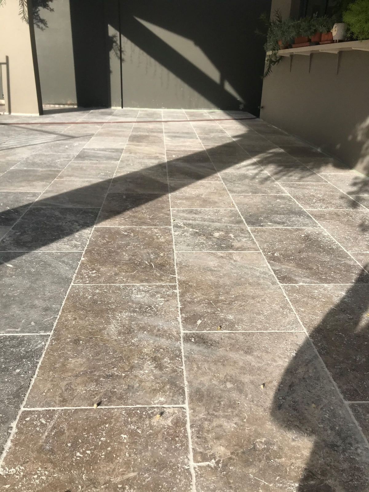 Travertine Silver Natural Stone Tile – Tumbled finish