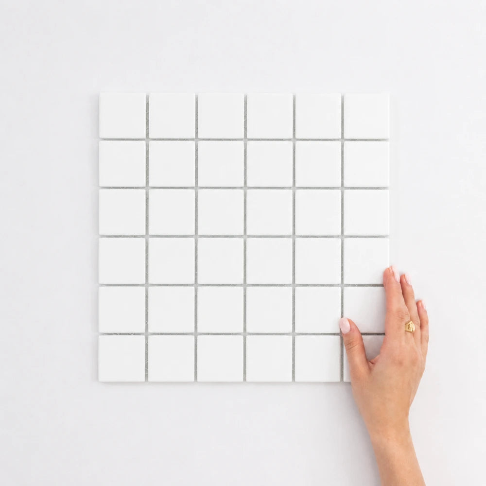 Hideaway Alpine Sukabumi Series Mosaic 47x47 in White, Matt finish
