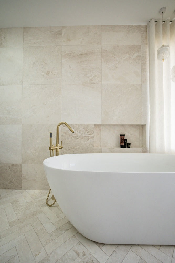 Bianco Chiaro Honed Marble Indoor Floor and Wall Tile in Bianca Chiaro