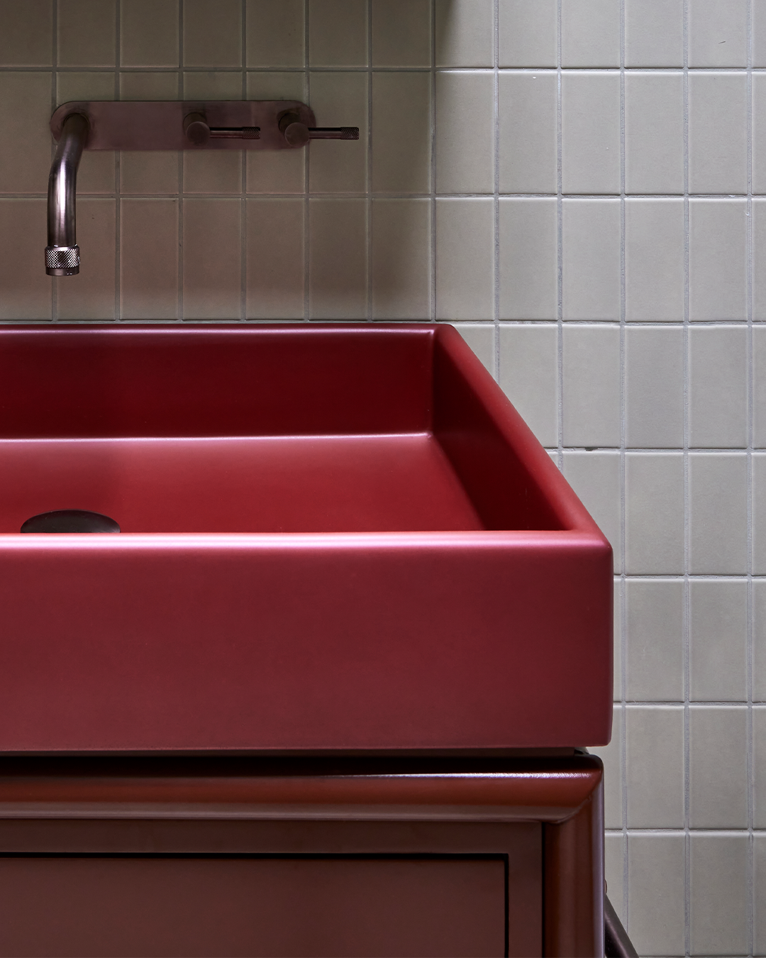 Nood Co Box Concrete Basin in Clay, installed in a finished bathroom (4)
