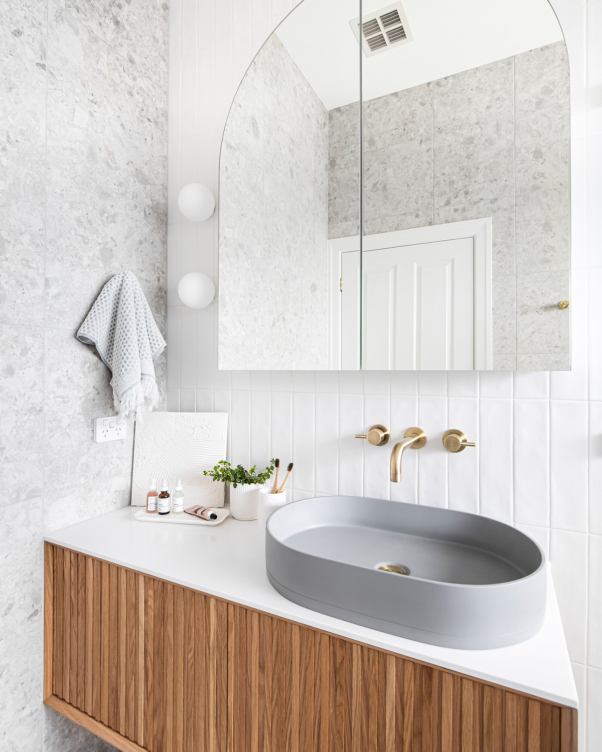 Nood Co Pill Concrete Basin installed in a finished bathroom (3)