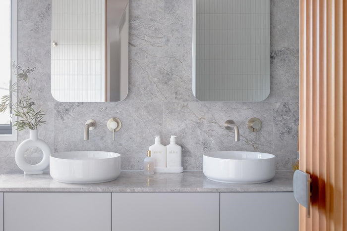 Universal Round Curved Spout in Brushed Nickel | Meir #Colour_Brushed Nickel