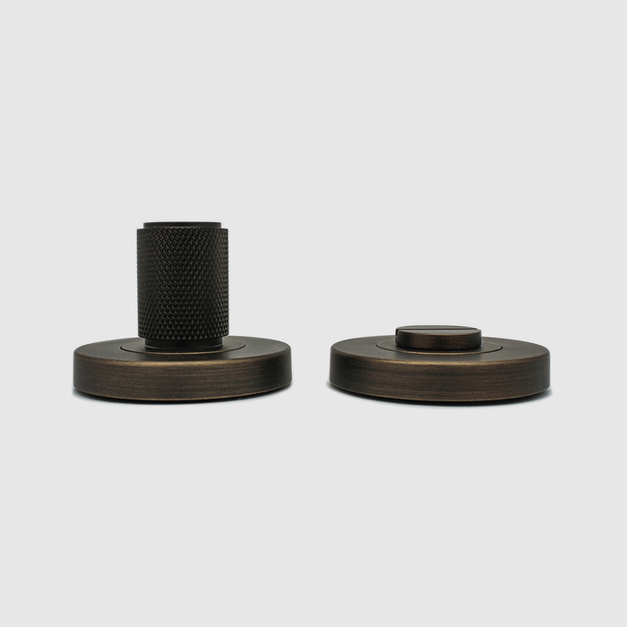 Knurled Privacy Turnsnib Lock in Aged Bronze | Zephra #Finish_Aged Bronze