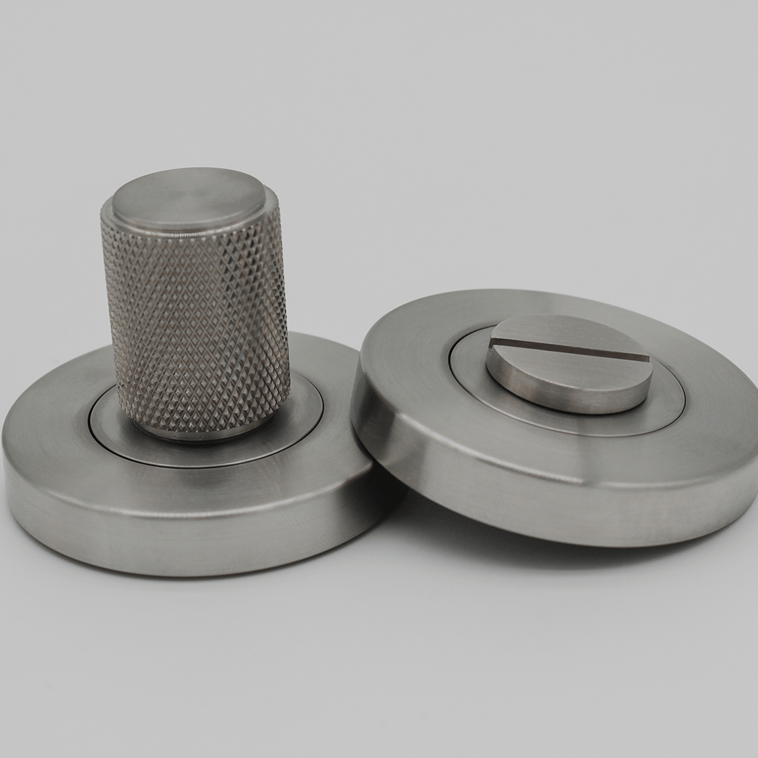 Knurled Privacy Turnsnib Lock in Brushed Nickel | Zephra