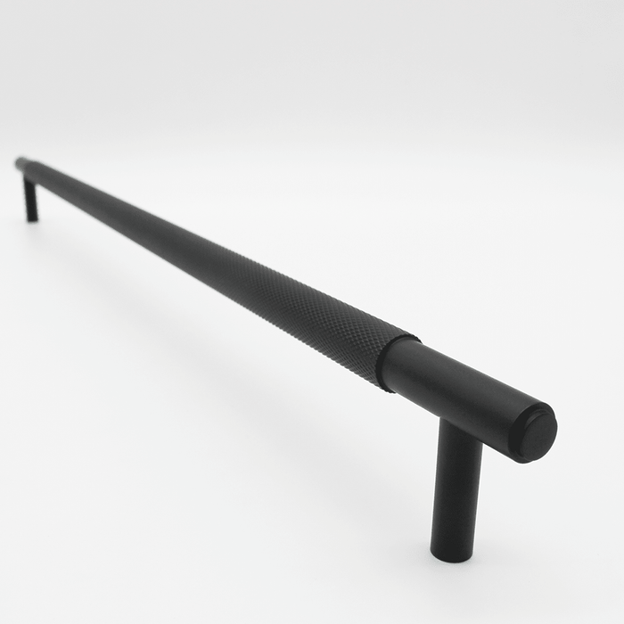 Knurled Cabinet Pull in Matte Black | Zephra #Finish_Matte Black