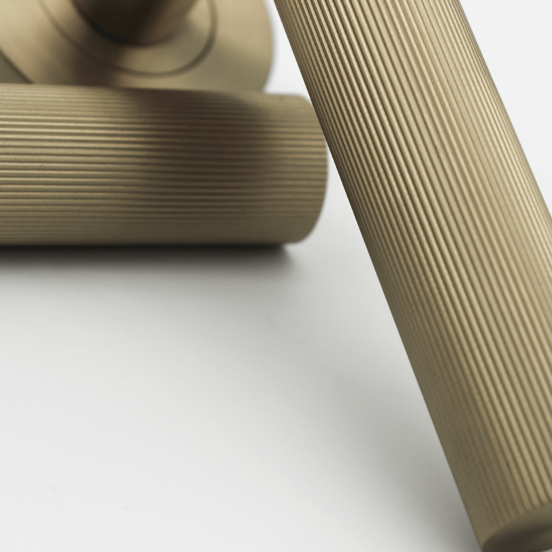 Linear Door Handle in Brushed Gold | Zephra