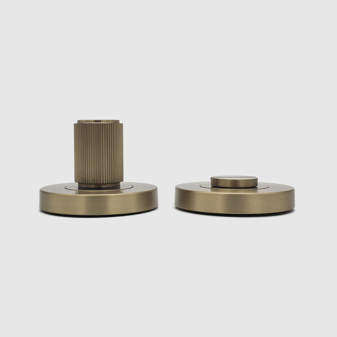 Brushed Gold - Linear Privacy Turnsnib Lock
