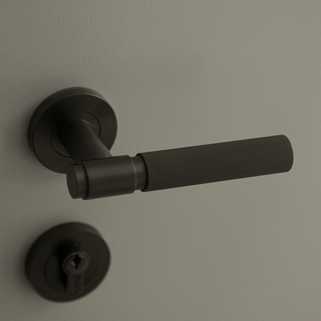 Linear Door Handle in Gunmetal | Zephra