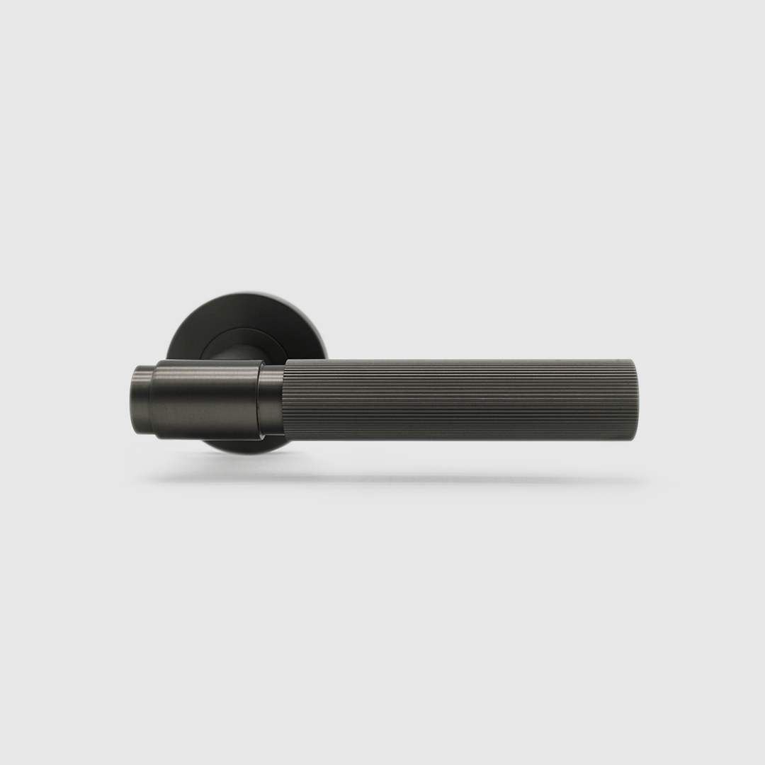 Linear Door Handle in Gunmetal | Zephra