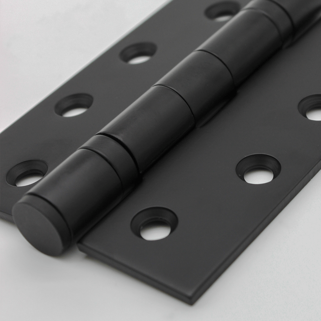 Door Hinge in Matte Black | Zephra