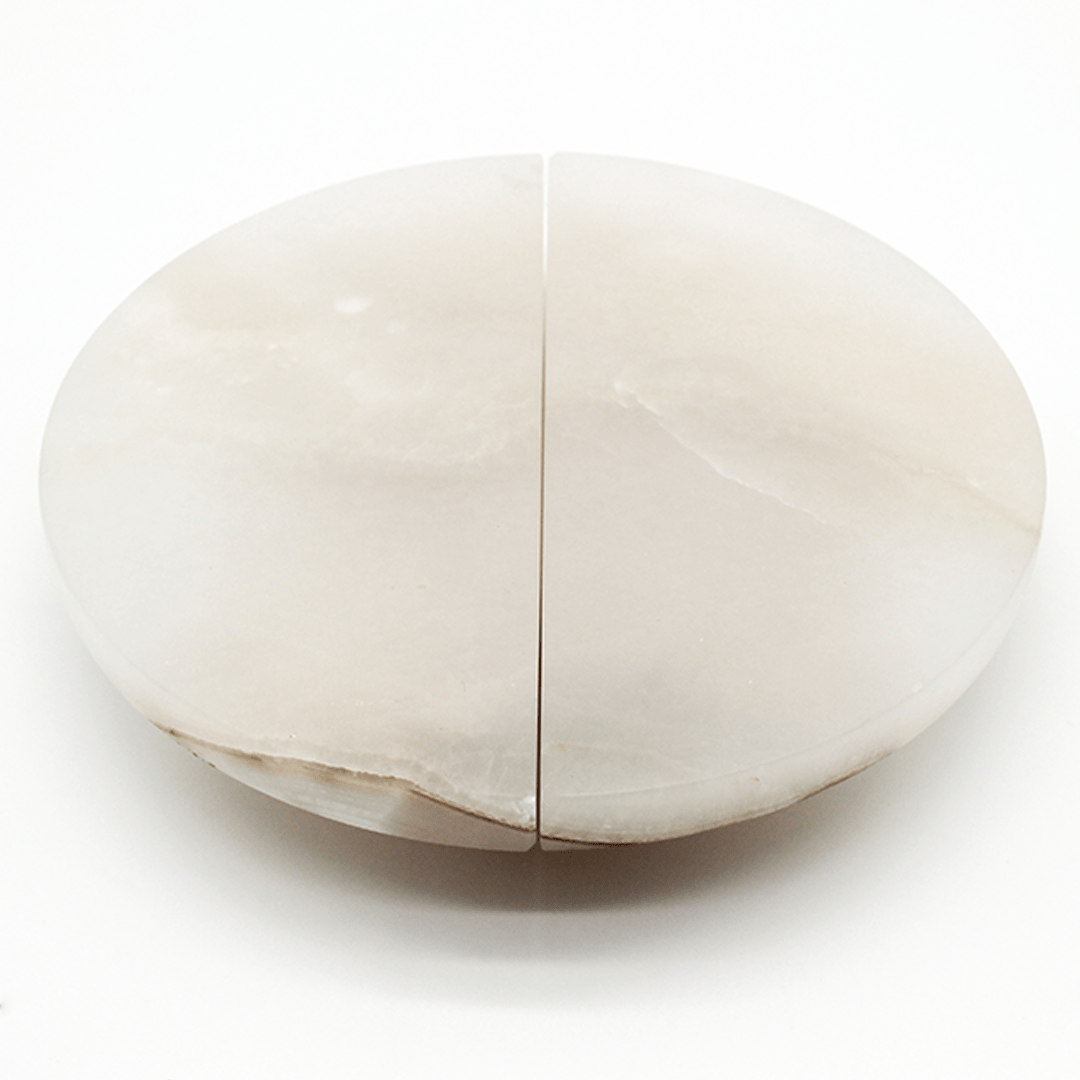 Stone Circular Cabinet Pull in White Onyx | Zephra