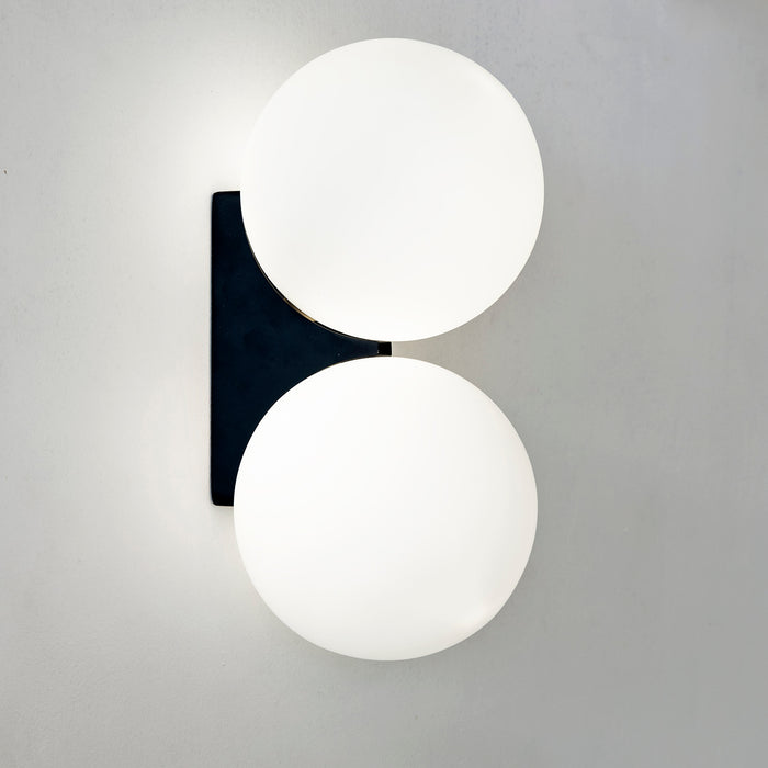 Lunara Orbelle Wall Light in Matte Black
