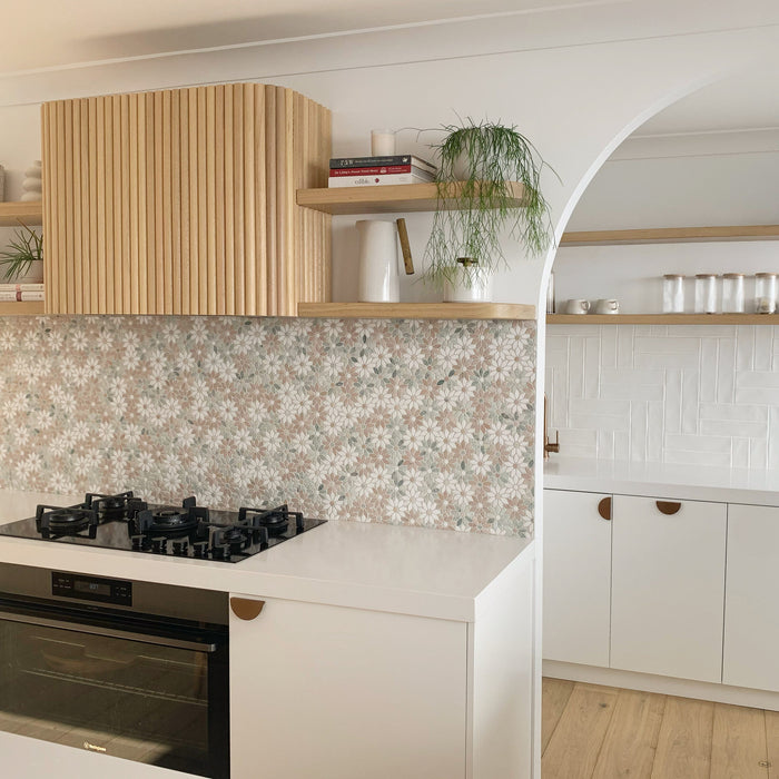 Flower Pink Green + Thassos Marble Mosaic – Honed finish