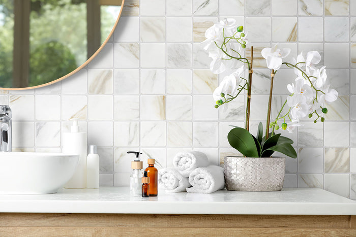 Apollo Series Calacatta Natural Stone Floor and Wall Tile – Tumbled finish