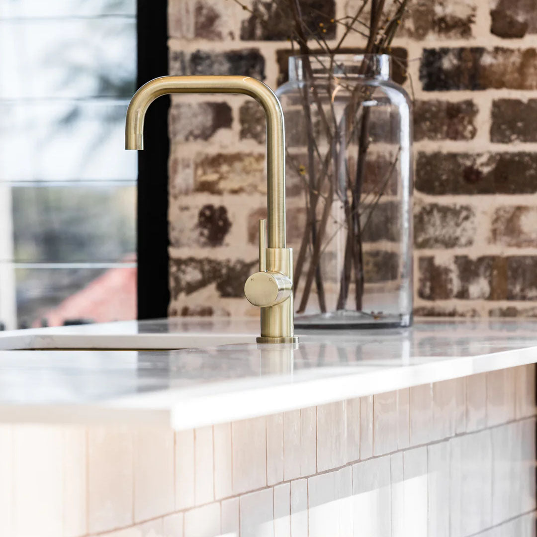 Round Kitchen Mixer Tap | Meir