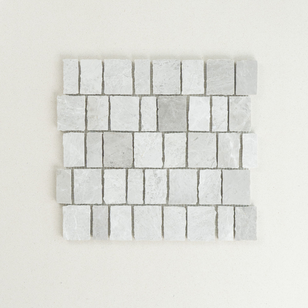 Split Tundra 5mm Joint Marble Mosaic – Honed finish