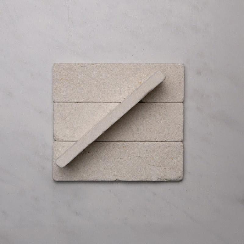 Vratsa Beige Subway Limestone Tile | Tumbled Natural Stone