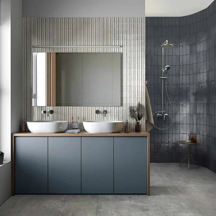 Glace Porcelain Wall Tile | Gloss Handmade Look Splashback Tile in Blu