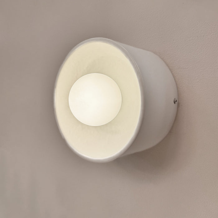 Lunara Naturo Ceramic Wall Light in Matte White #Colour_Matte White