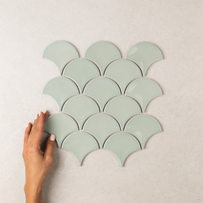 Fishscale Concave Surface Mosaic Wall Tile in Light Green, Glazed finish