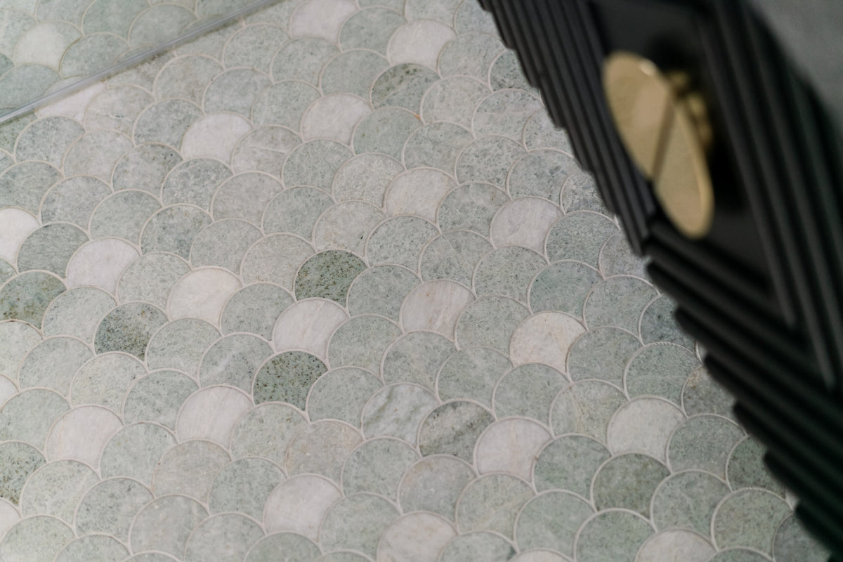 Fishscale Mint Honed Marble Mosaic
