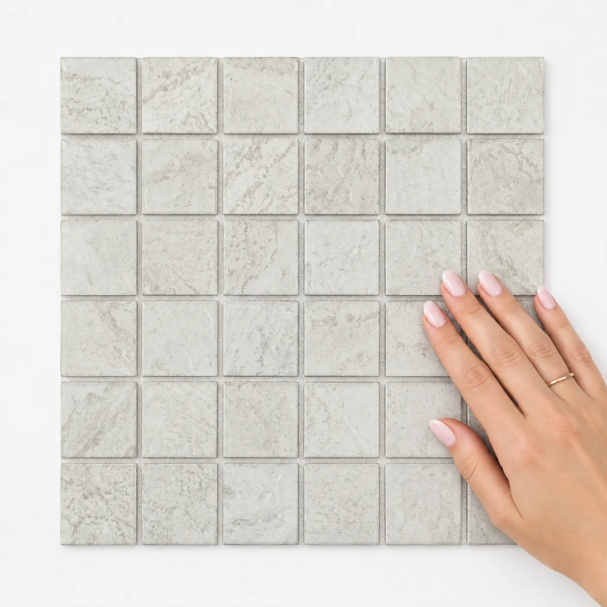Hideaway Alpine Sukabumi Series Mosaic 47x47 in Silver, Matt finish