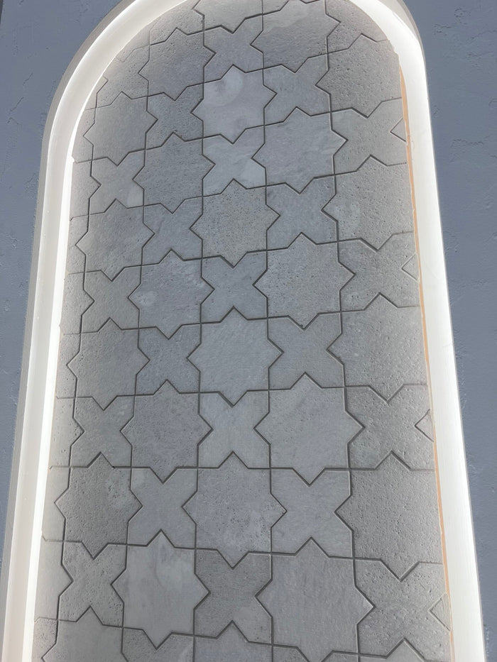 Coastal Silver Natural Stone Mosaic – Honed finish