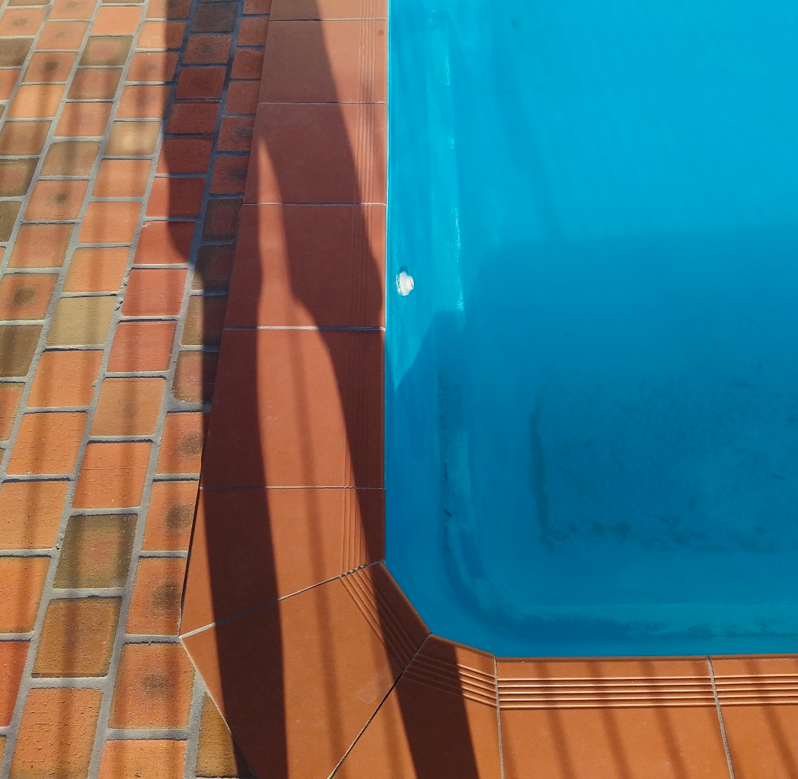 Alice Red Terracotta Steptread 300x300mm