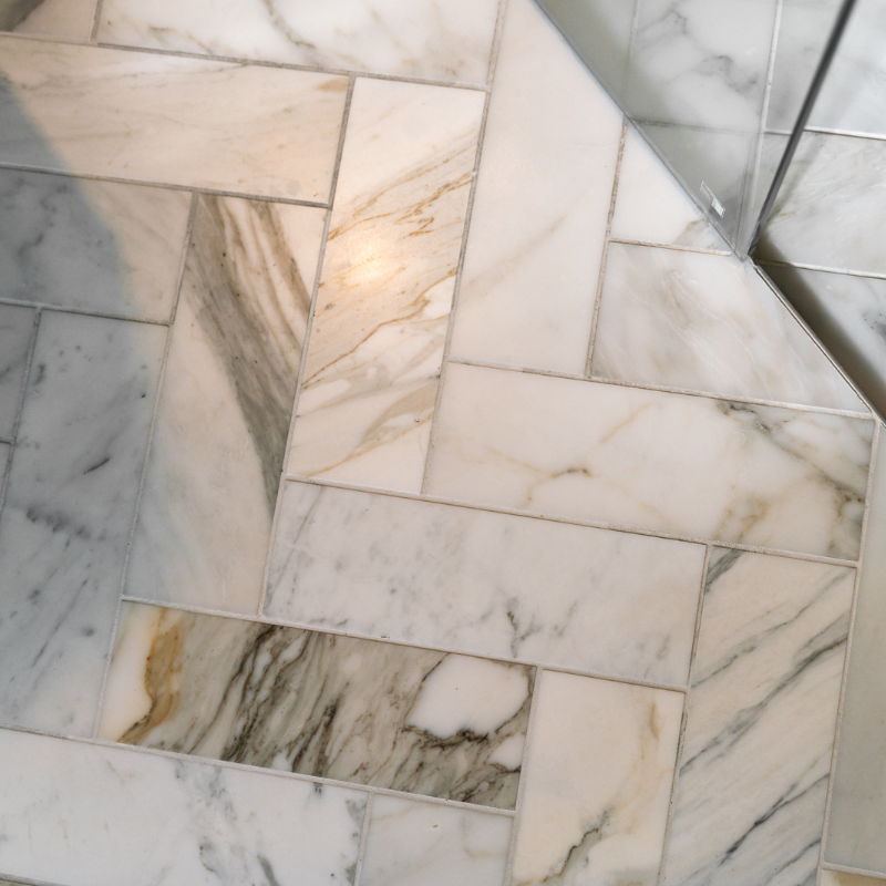 Calacatta Subway Marble Tile | Honed Natural Stone