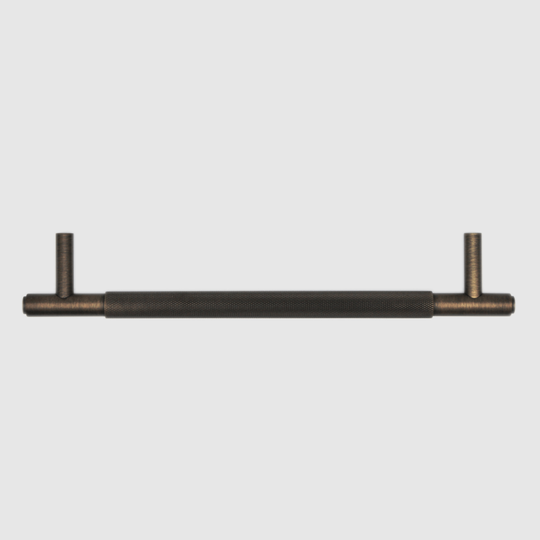 Knurled Cabinet Handle in Aged Bronze | Zephra