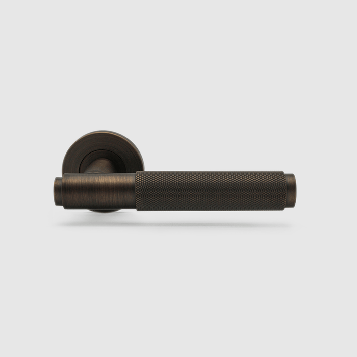 Knurled Door Handle in Aged Bronze | Zephra #Finish_Aged Bronze