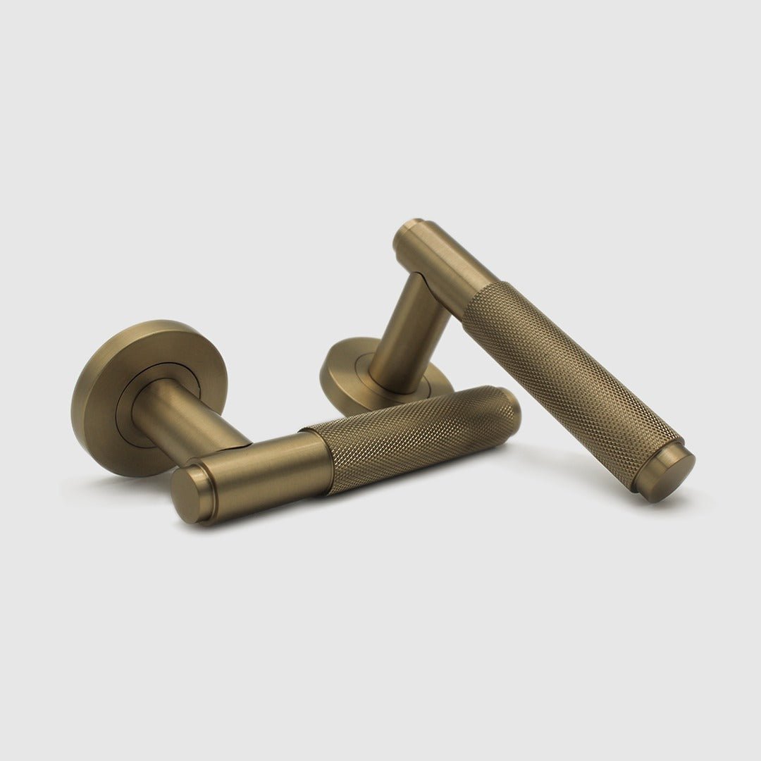Passage Knurled Door Handle Package in Brushed Gold | Zephra