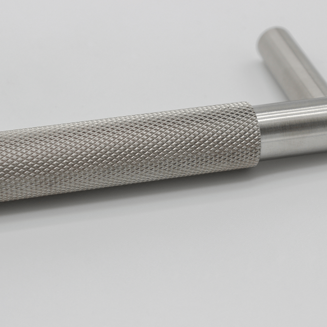 Knurled Cabinet Handle in Brushed Nickel | Zephra