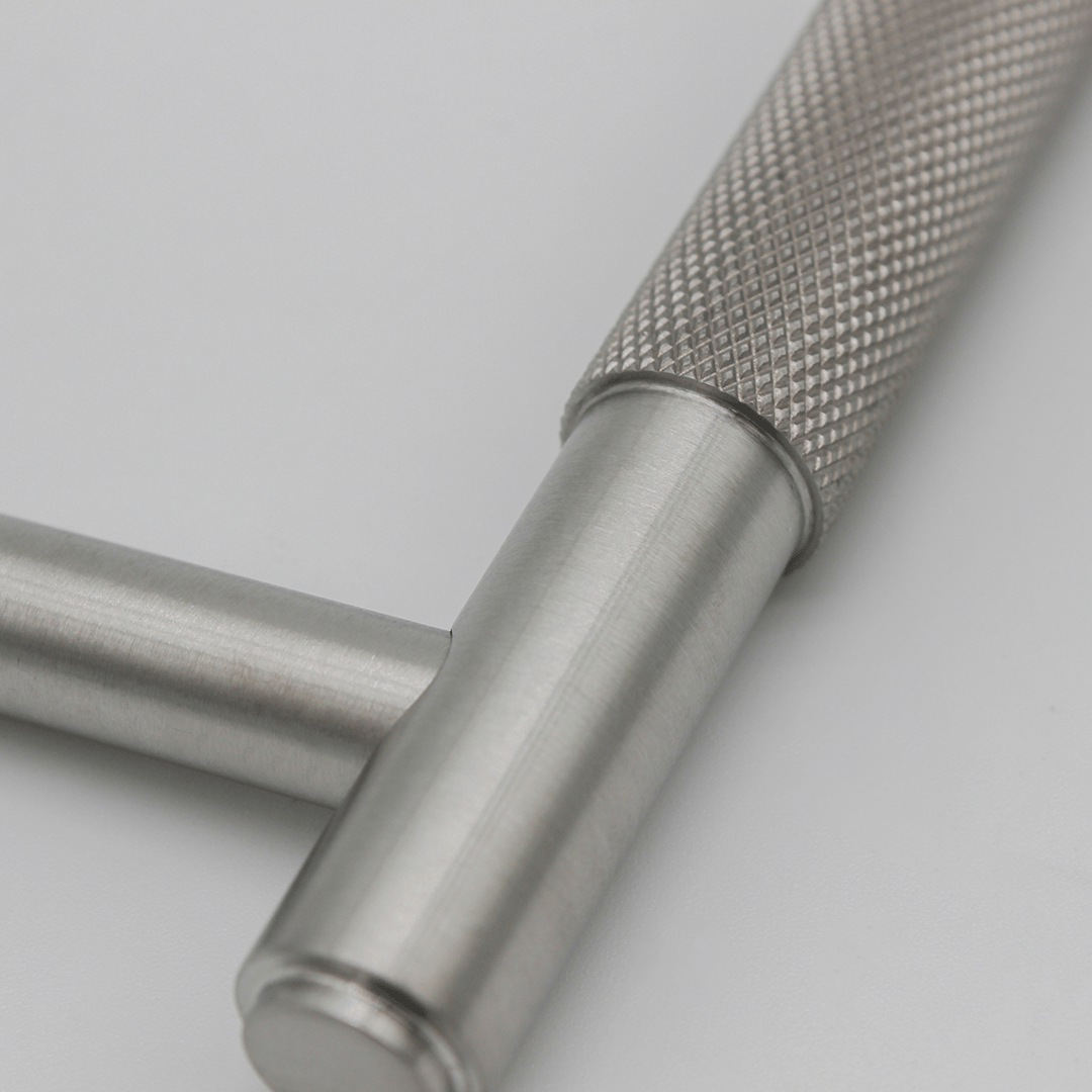 Knurled Cabinet Handle in Brushed Nickel | Zephra