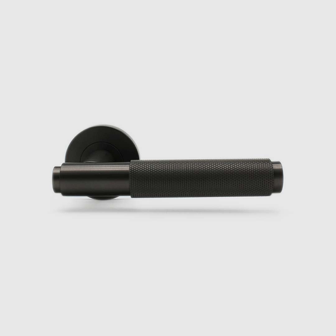 Knurled Door Handle in Gunmetal | Zephra