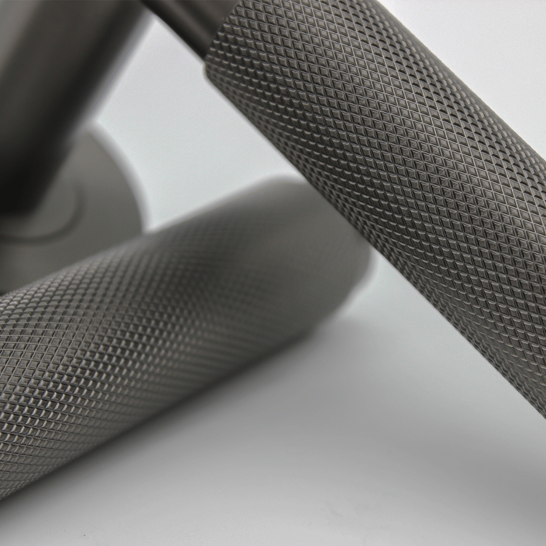 Knurled Door Handle in Gunmetal | Zephra