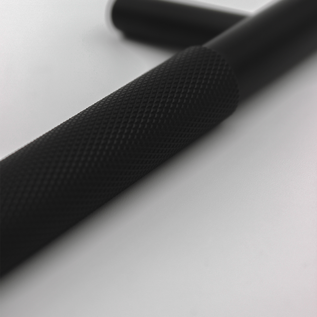 Knurled Cabinet Handle in Matte Black | Zephra